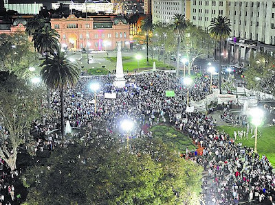 Una encuesta privada asegura que la mayoría de los argentinos apoya la protesta contra el gobierno argentino