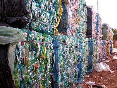 La Argentina recicla menos el 15 por ciento de las botellas plásticas