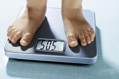 Casi 40 por ciento de los niños sufre de sobrepeso