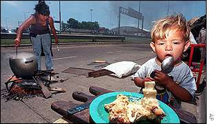 Tres de cada diez niños en la Argentina viven en la pobreza