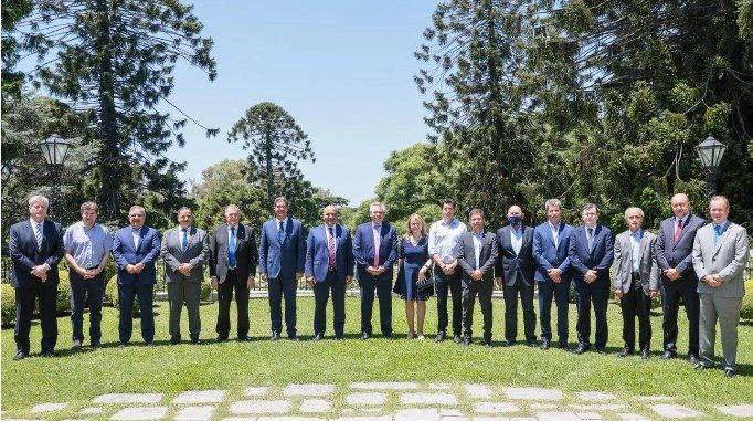 Alberto Fernández se reunirá con gobernadores por el juicio político a la Corte Suprema