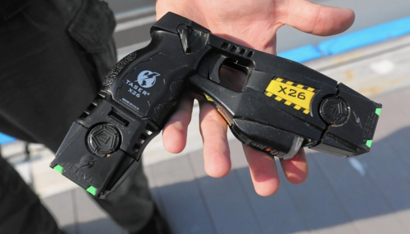 Nación autorizó la compra de pistolas Taser para la Policía de la Ciudad