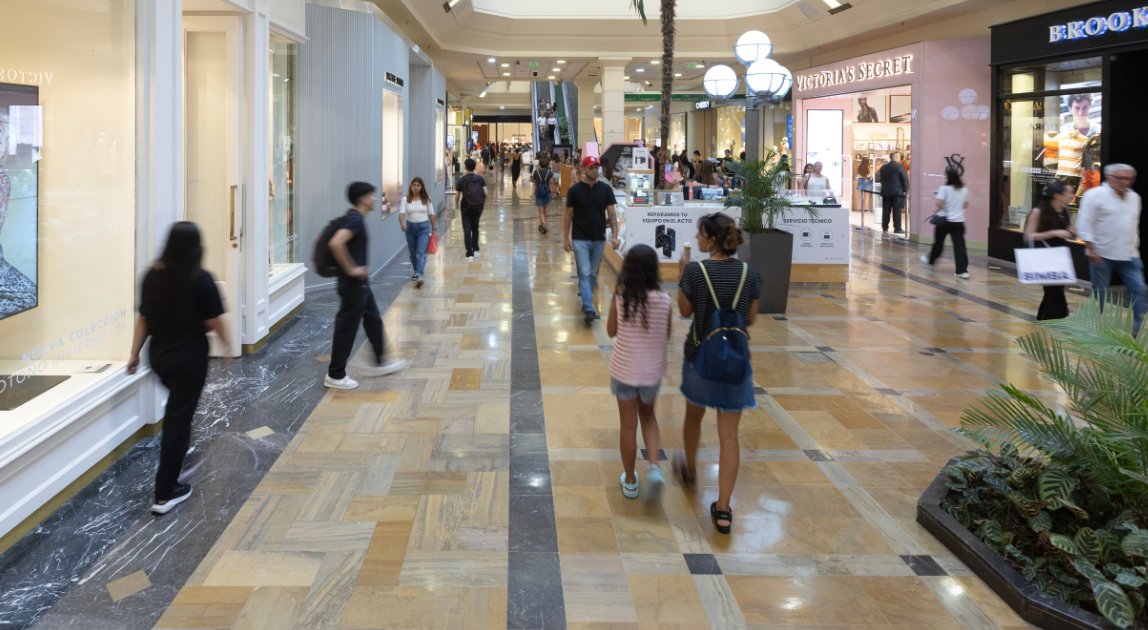 El índice de confianza del consumidor subió 6,3% durante octubre