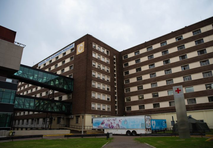 Salud pública: qué extranjeros deberán pagar por la atención y cuáles son los hospitales nacionales alcanzados