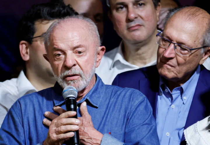 Por qué el triunfo de Lula elevó el riesgo país argentino y presionó las cotizaciones del dólar este domingo